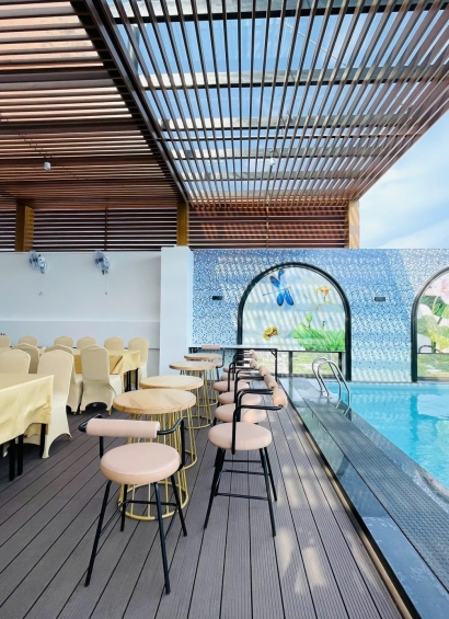 POOL PARTY & GALA DINNER