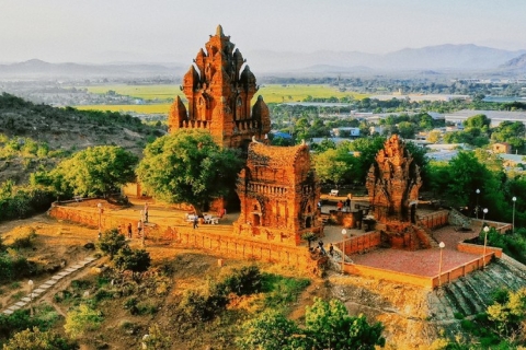 Khám Phá Phan Rang: Kinh Nghiệm Du Lịch "Tự Túc" Từ A-Z