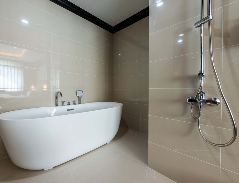 Grand Suite: 69m² (view thành phố/biển)